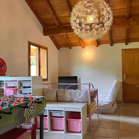 La Aux Fleurs Chalet